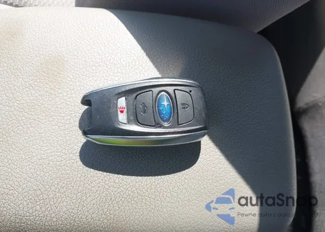 2017 Subaru Forester 2.5I из США, поврежденный, VIN JF2SJABC3HH507041